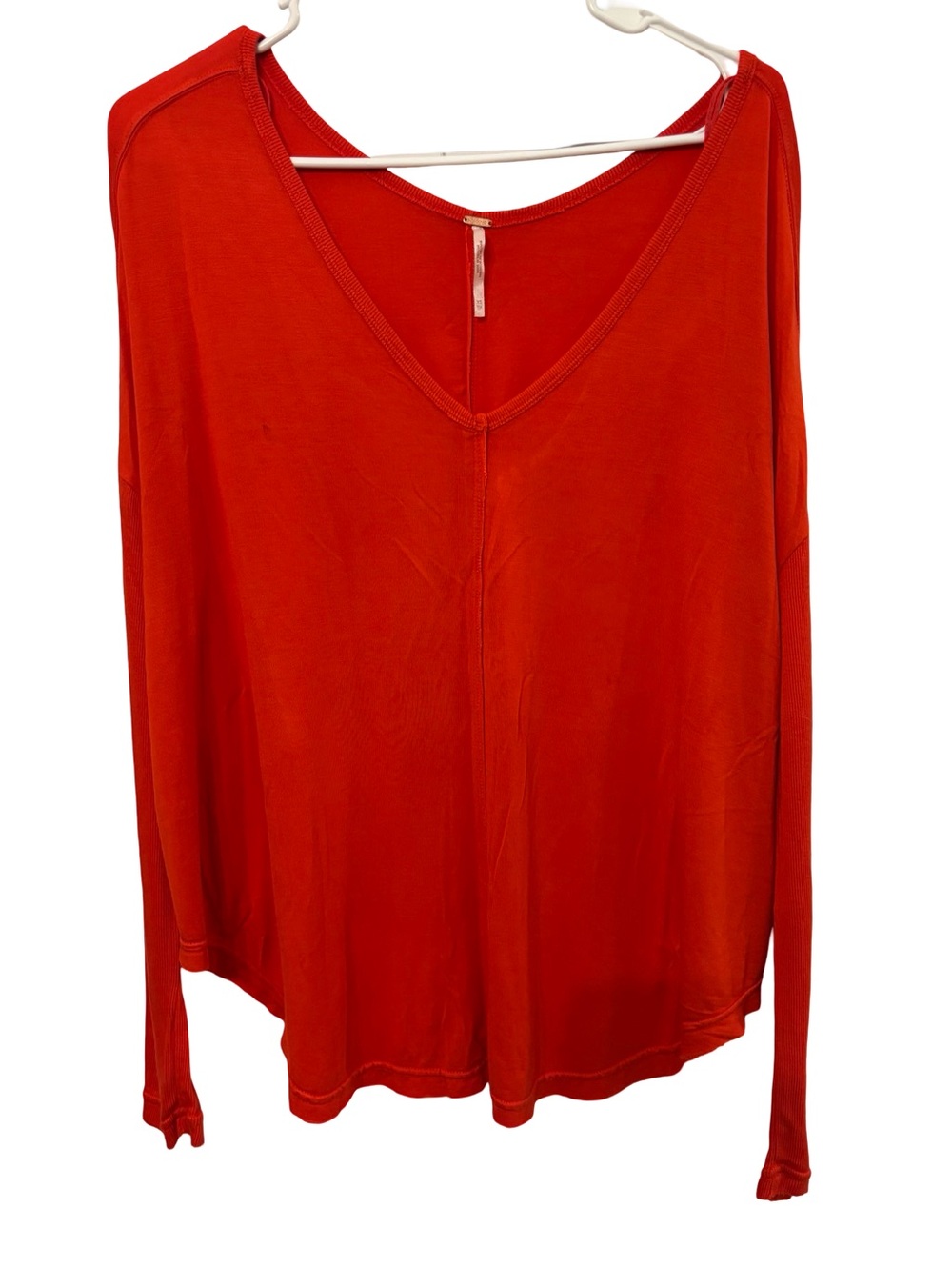 Women's V-Neck Long Sleeve Top - Red